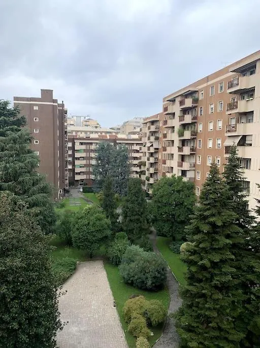Green House - 20 Min From Milan Center, Free Wifi And Private Parking Lägenhet